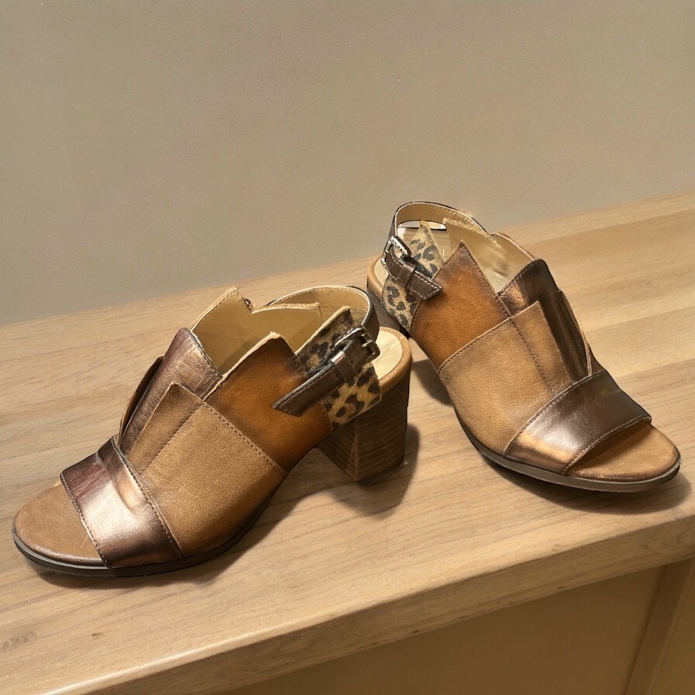 Unity.In.Diversity - Femey Leather Sandal with Block Heel - Size 37/6.5